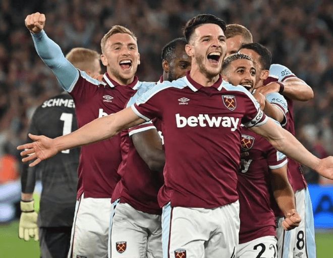 为什么投手在换局休息间隙需要通过佩戴发热护具来维持肩部活性