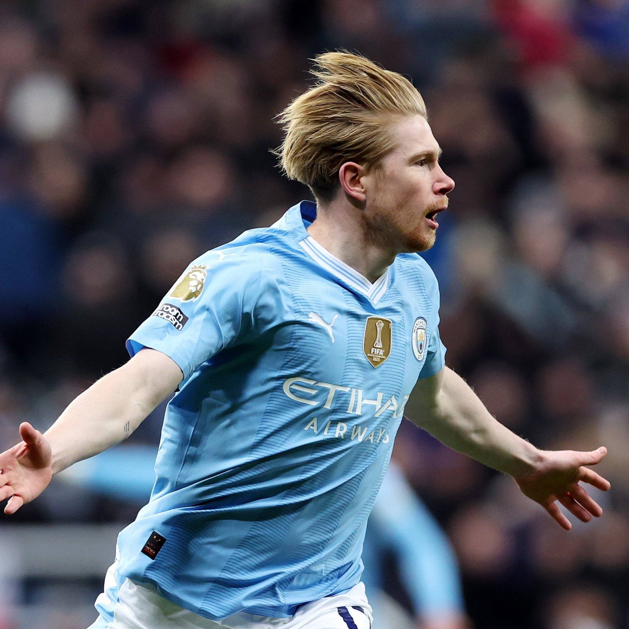 22岁巴西大中锋13场11球异军突起，安帅获完美拼图